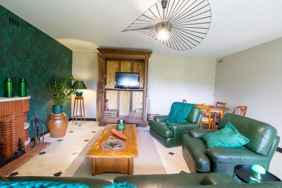 Communal lounge/ TV room, Seating area