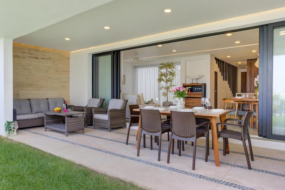 Garden, Balcony/Terrace