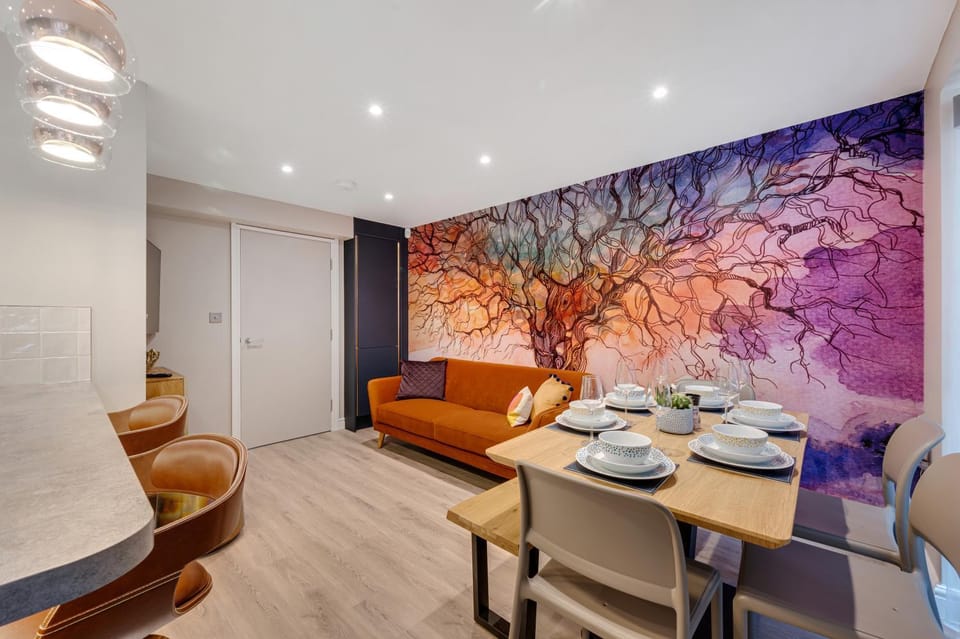 Coffee/tea facilities, Dining area