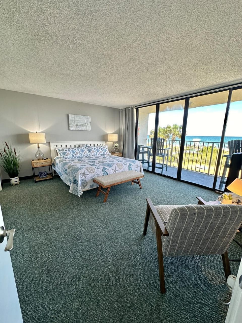 Private Carolina Beach Retreat with Ocean Views! House in Kure Beach