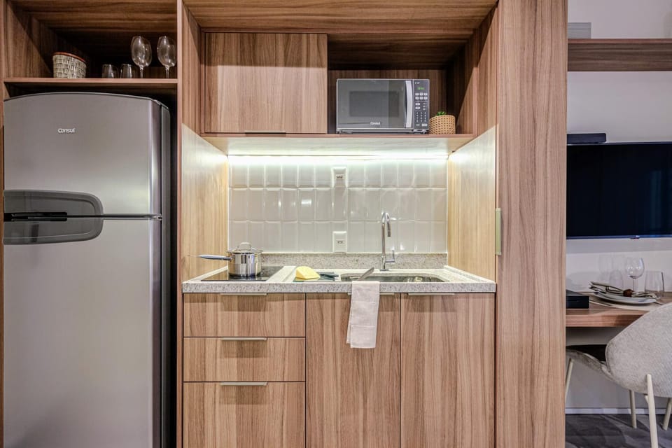 TV and multimedia, Decorative detail, Dining area, locker, microwave, stove, kitchen