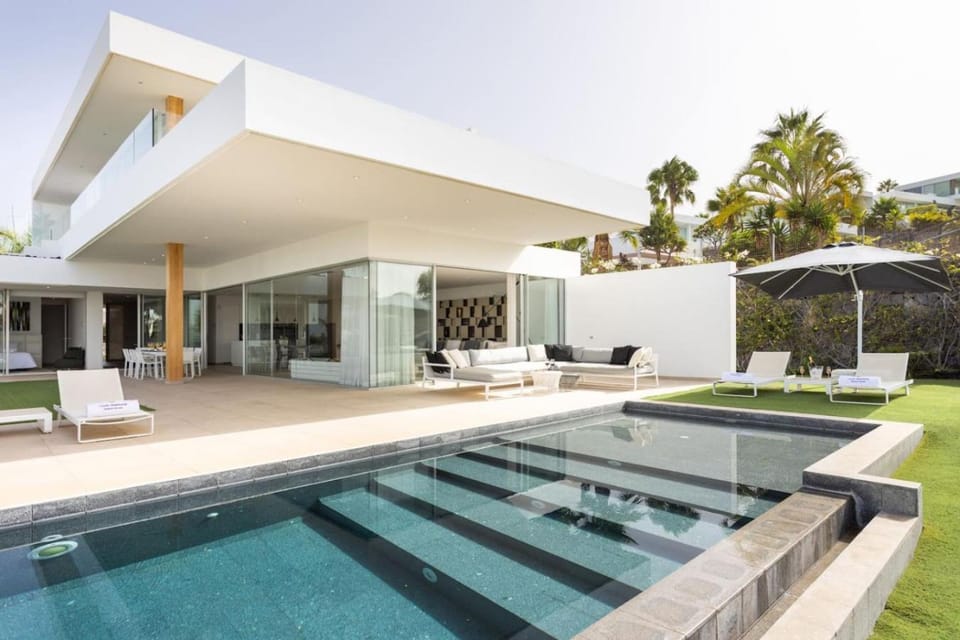 Villa Palm Luxury Villa with Private Pool in Abama Golf House in Canary Islands