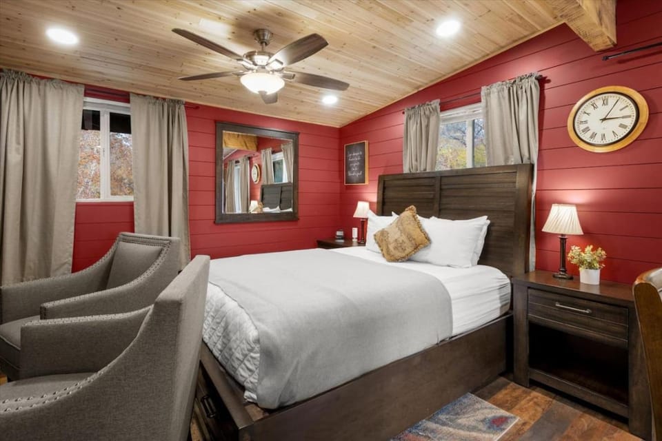 19 Creekside Retreat House in Sedona