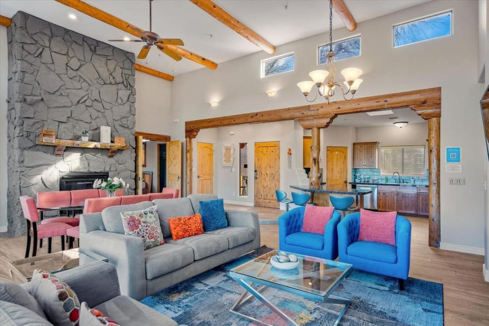 3 bedroom house next to Sedona Golf - breakfast included House in Village of Oak Creek