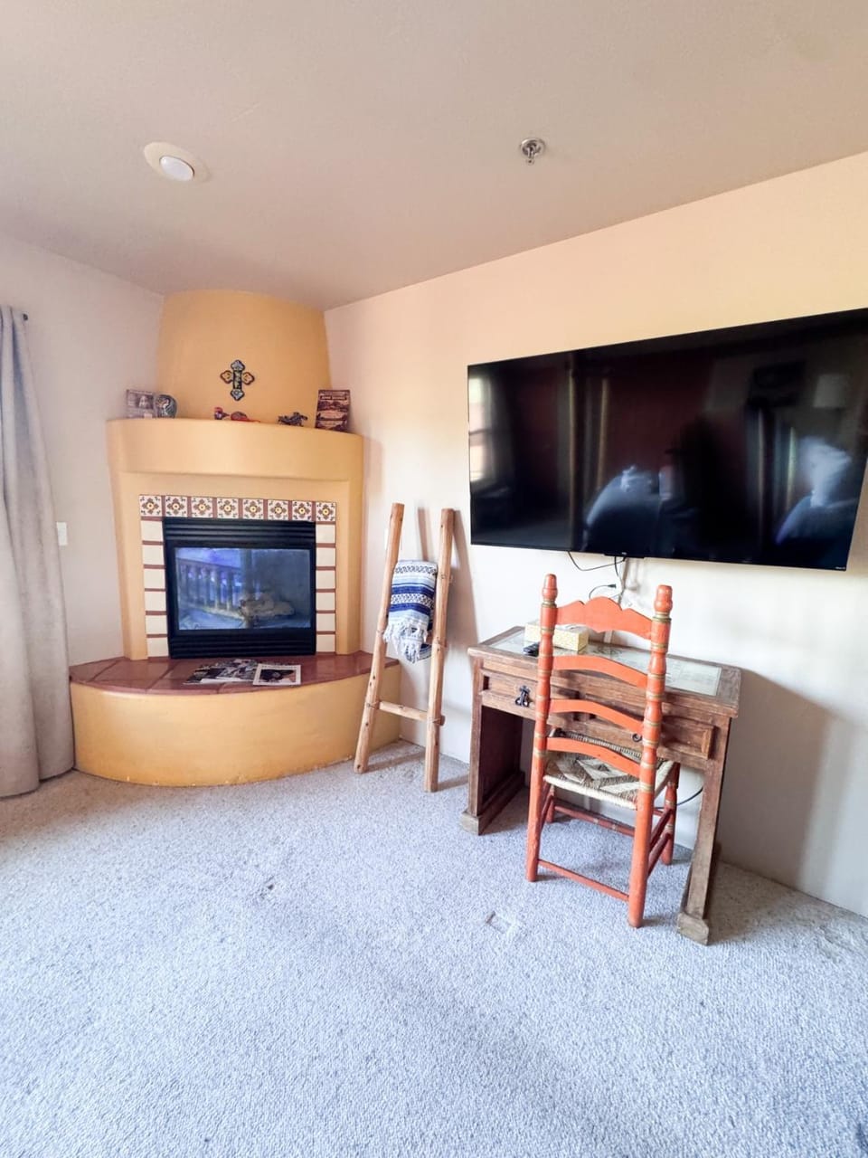 King studio with shared hot tub - Breakfast included Apartment in Village of Oak Creek