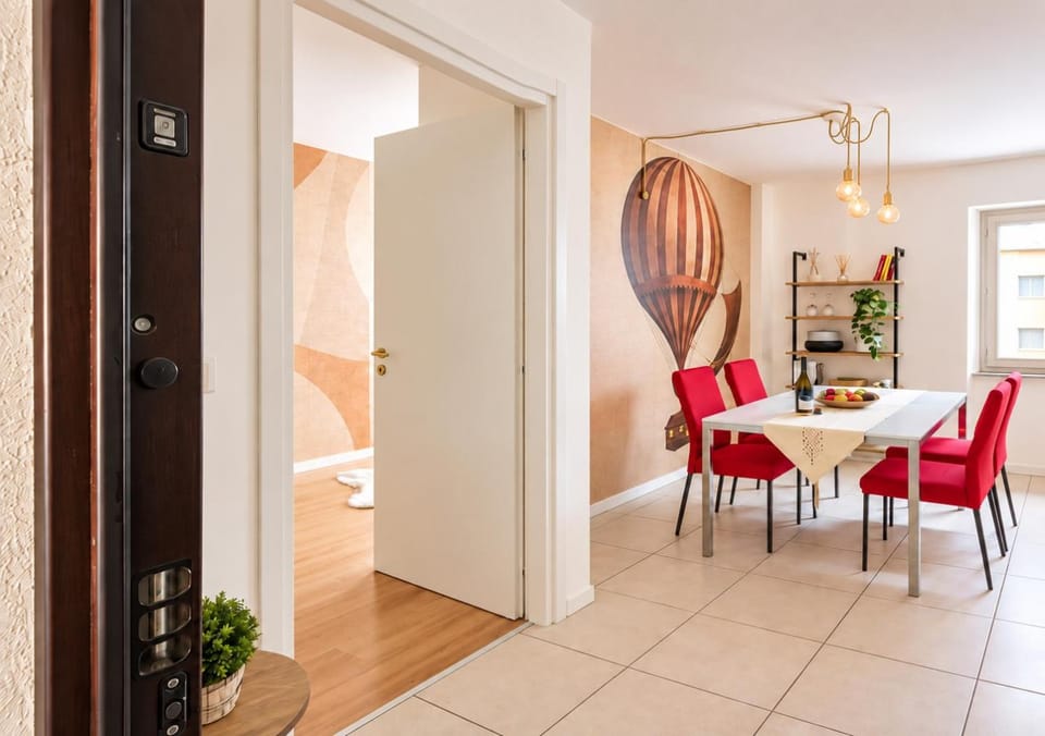 Facade/entrance, Photo of the whole room, Floor plan, Dining area, Bedroom, Lunch, Lunch, furniture, furniture