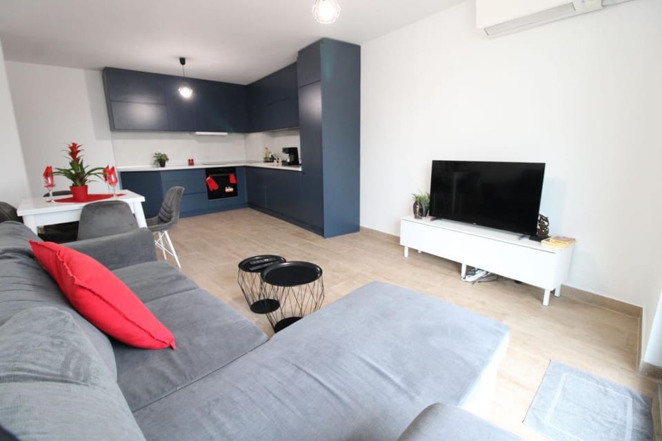 Modern 1BR Apartment Plovdiv City Center Parking Apartment in Gabrovo, Bulgaria