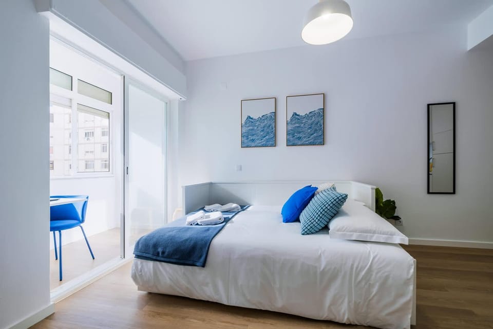 Beach Apartment by Portugal Portfolio Apartment in Lisbon District