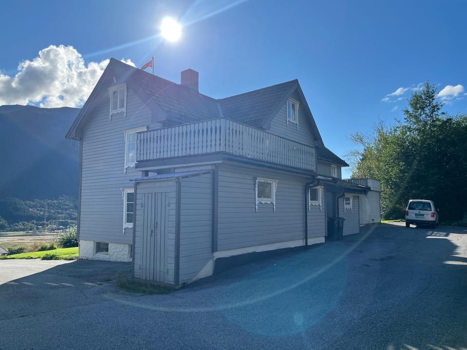 Property building, Parking