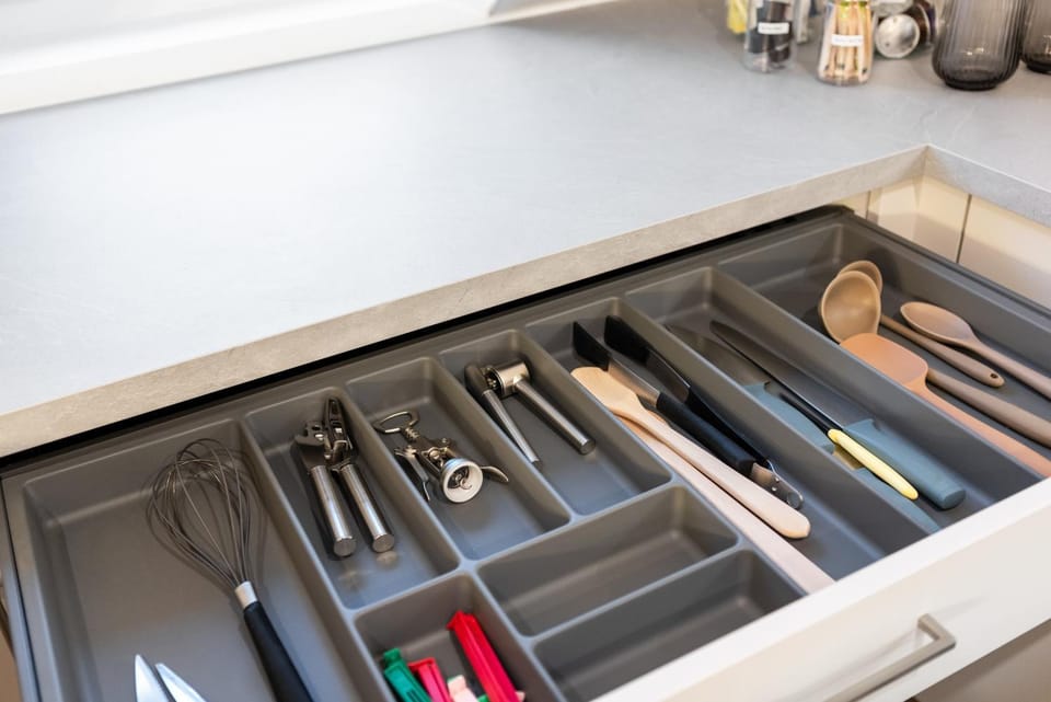 Kitchen or kitchenette, kitchen