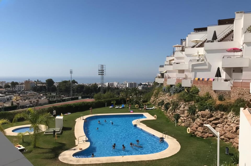 Garden, Swimming pool