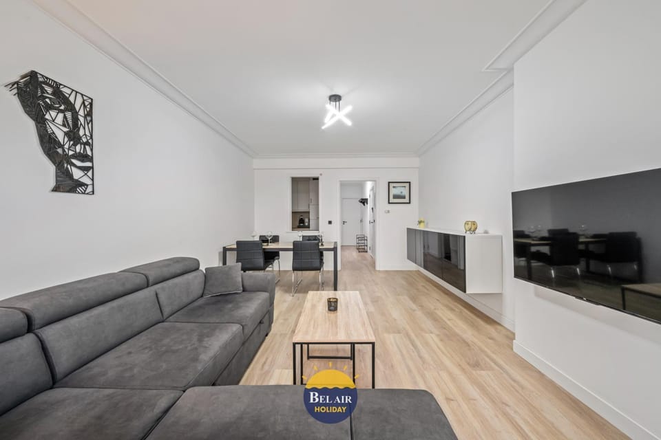 TV and multimedia, Dining area