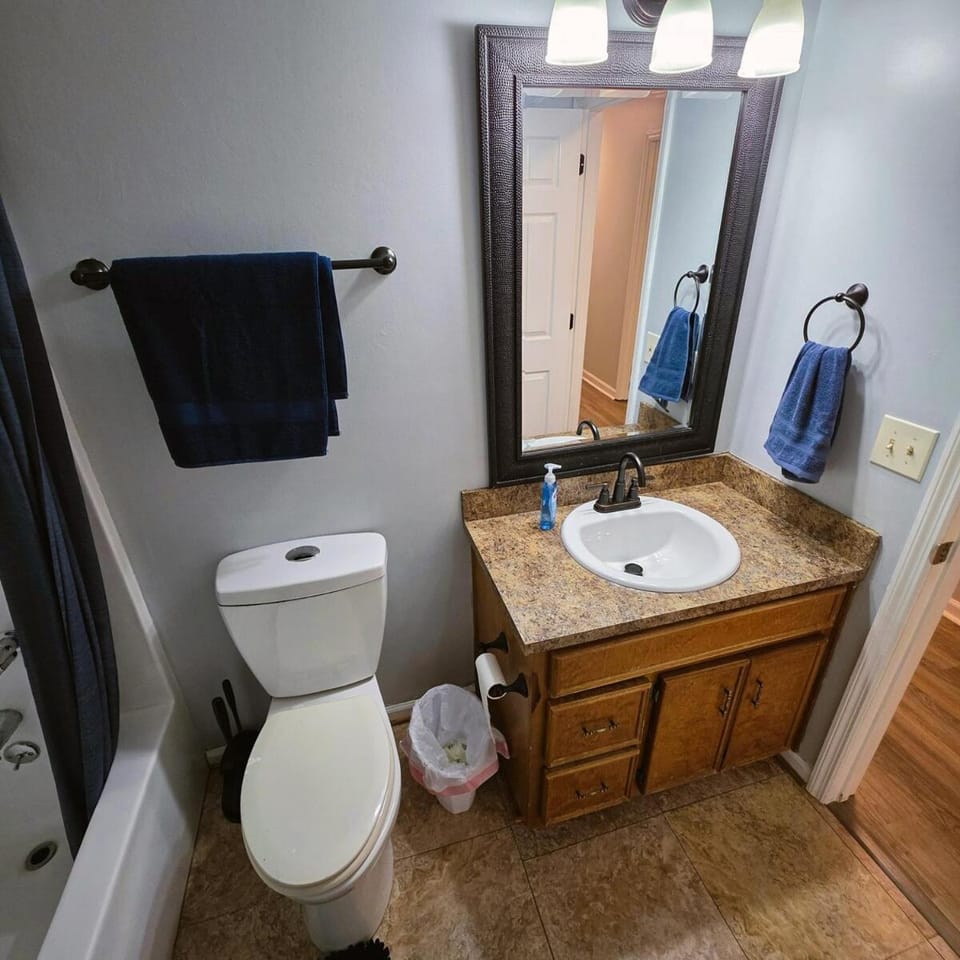 Bear Creek Bungalow House in Columbus