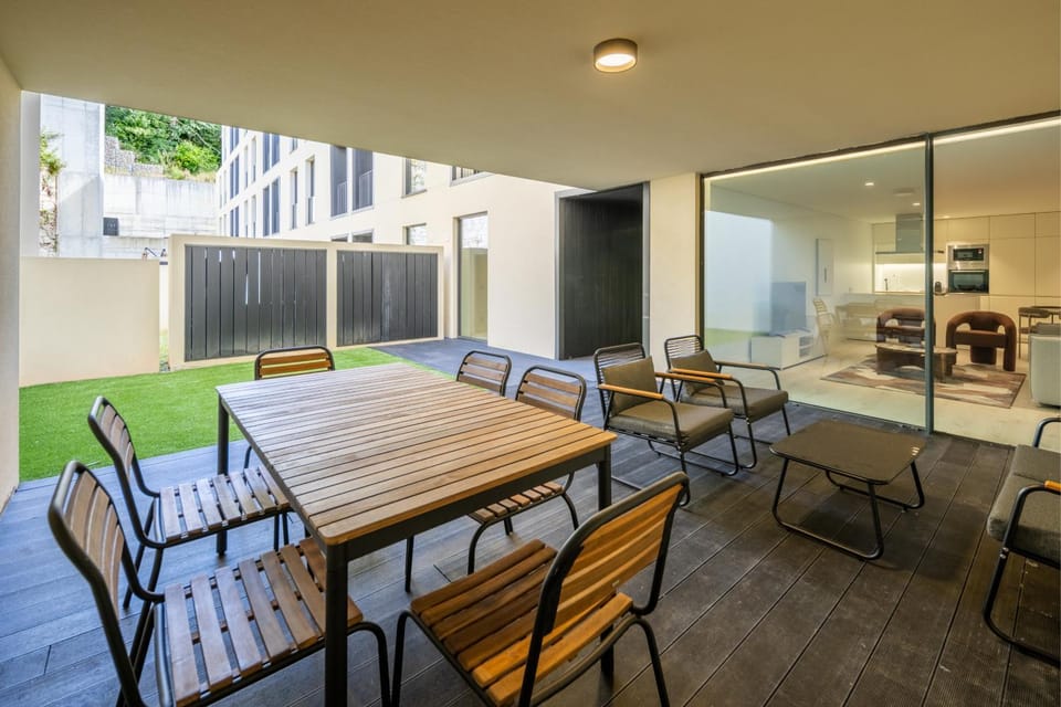Balcony/Terrace, Balcony/Terrace, Dining area