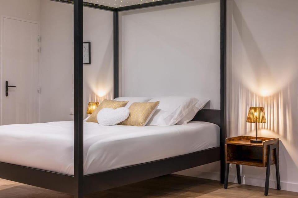 La Parenthèse Sensuelle - love room Apartment in Brest