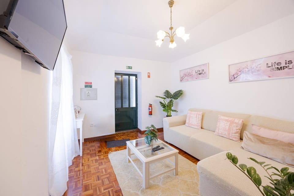 Peaceful Panorama by YOUR KEY MADEIRA House in Madeira District
