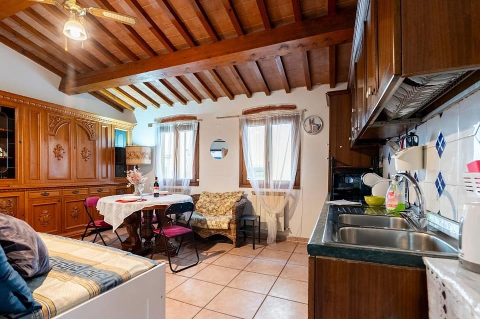 Very Central Apartment 5 mins from Train Station and Duomo Apartment in Florence