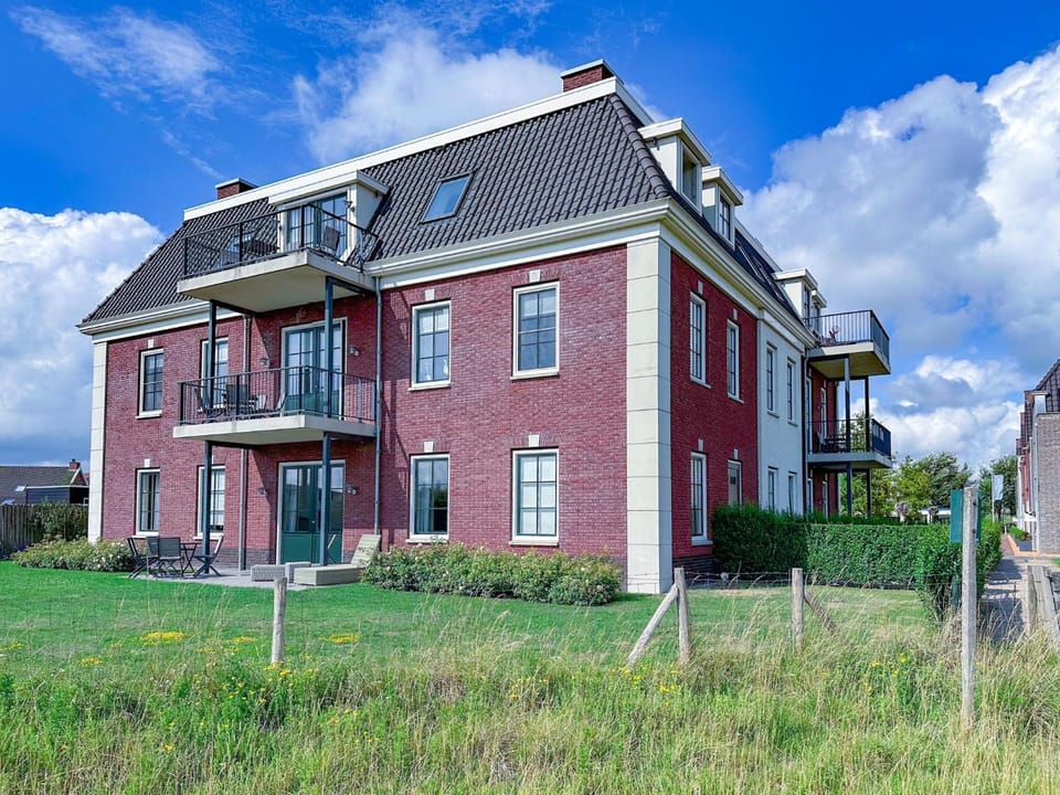 Property building, Summer
