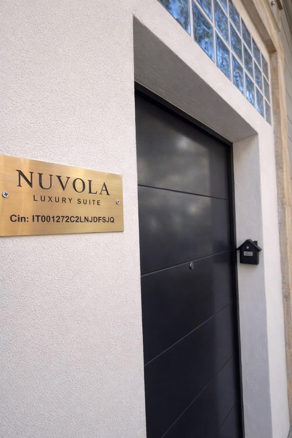 Facade/entrance, Property logo or sign