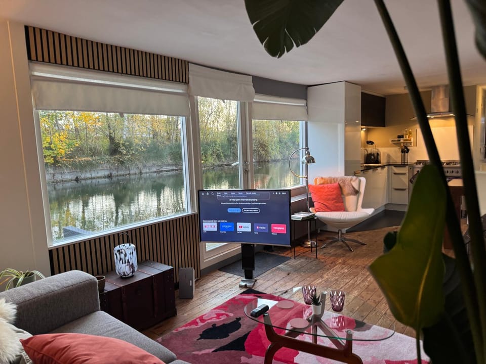 TV and multimedia, River view