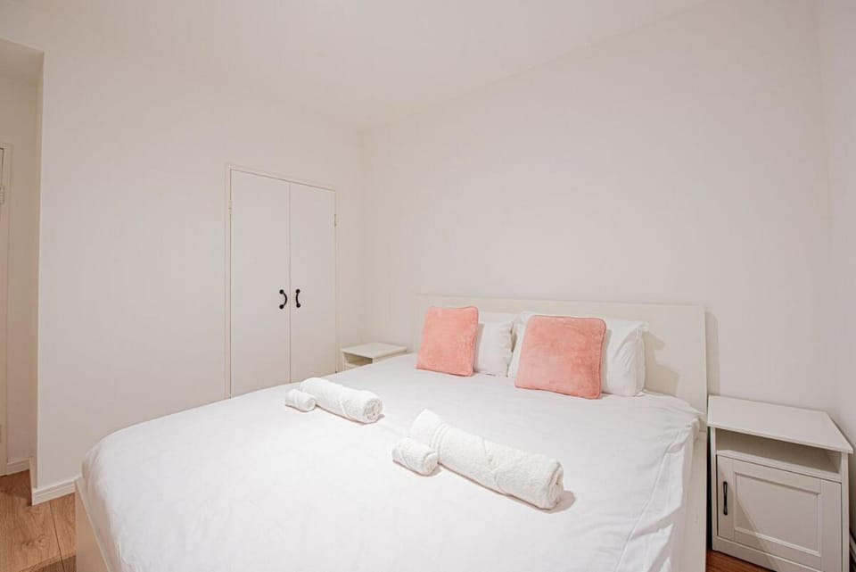 3 Bedroom Apartment Near Kings Cross Apartment in London Borough of Islington