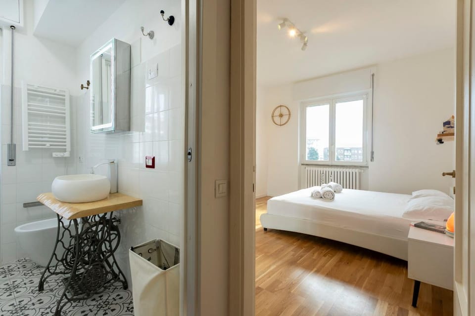 Bathroom, Bedroom