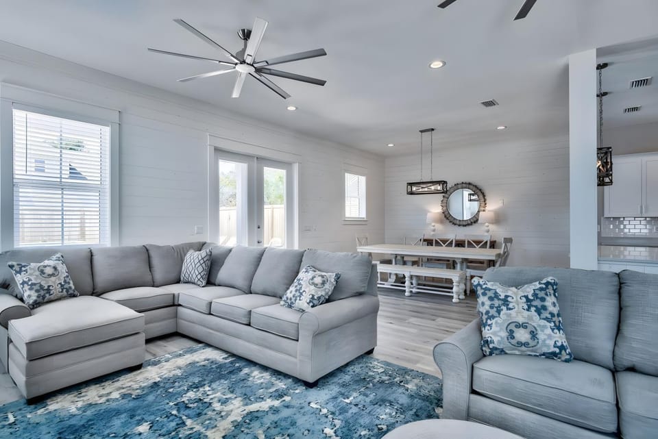 Kings Court by Travel Life Vacations House in Destin