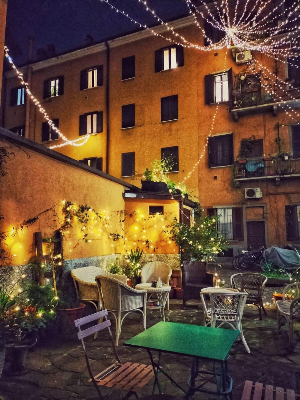 Inner courtyard view