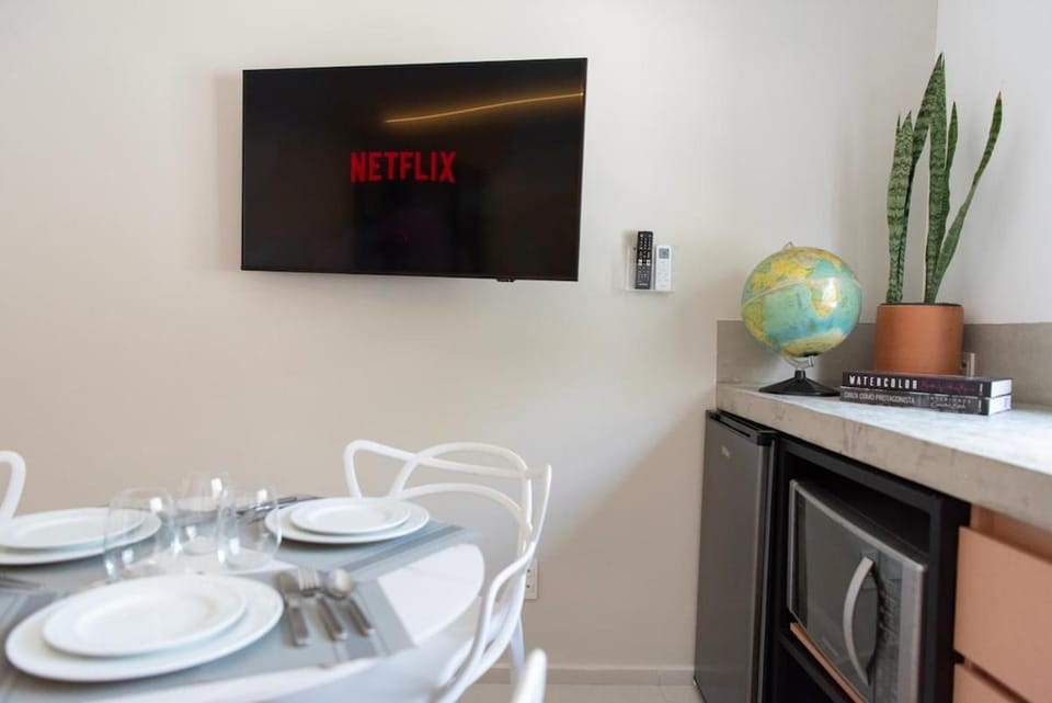 TV and multimedia, Dining area
