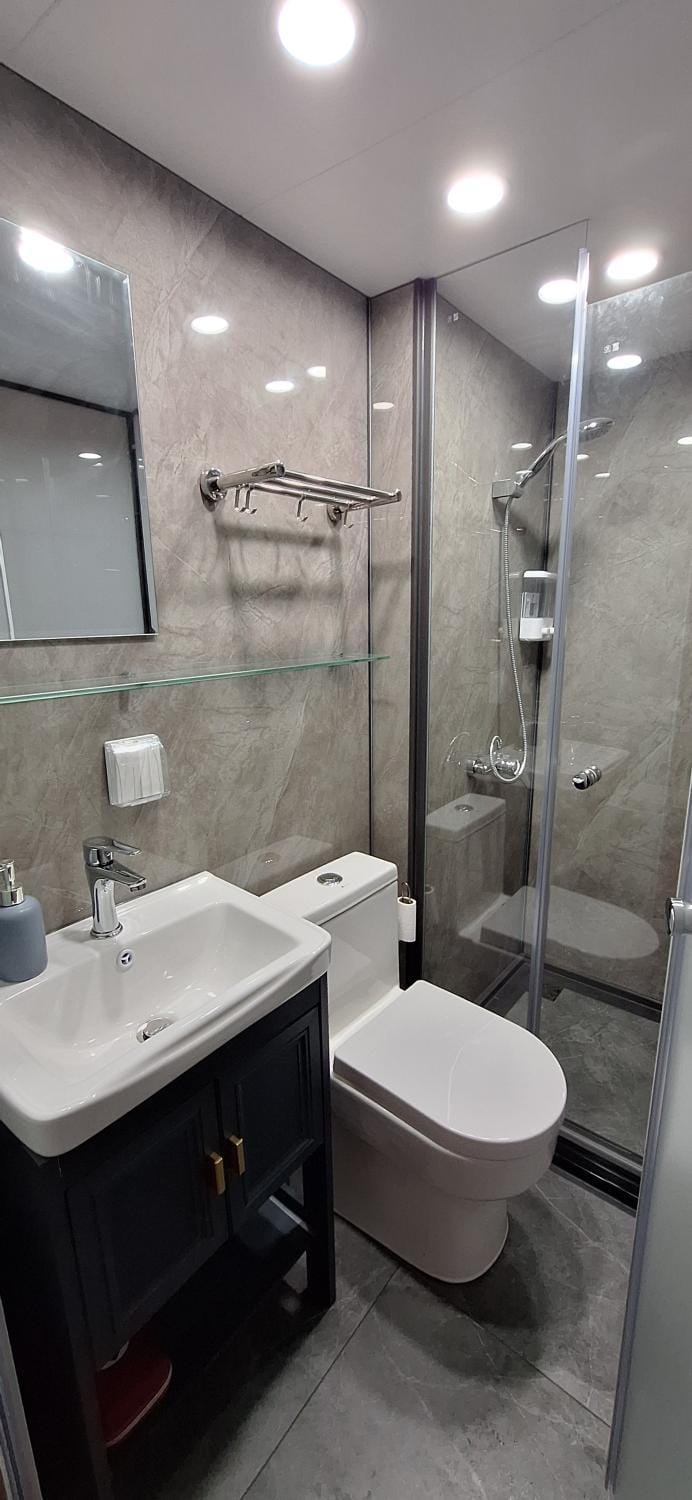 Shower, Bathroom, bidet