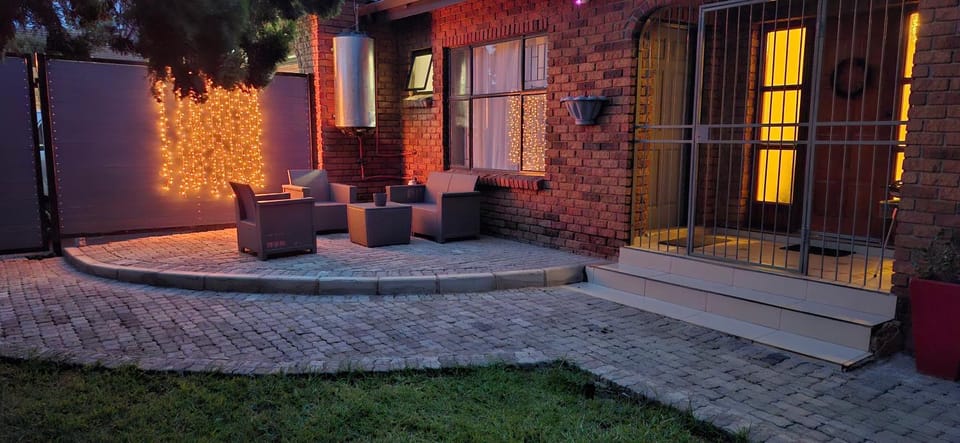 Patio, Garden, Garden view