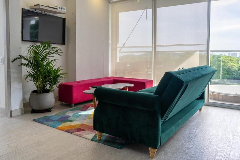 Modern apt near the beach with Jacuzzi, Cartagena Apartment in La Boquilla