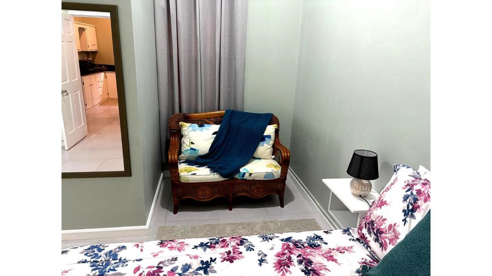 Carolus Suites Apartment in Caribbean