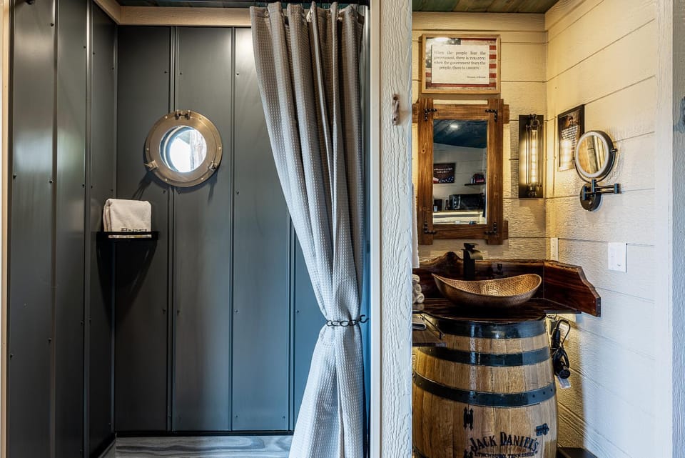 Shower, Bathroom