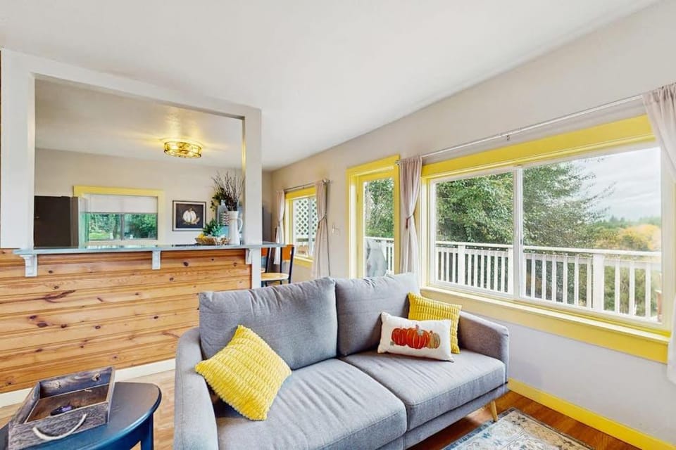 Summit Lookout Bungalow House in Washington