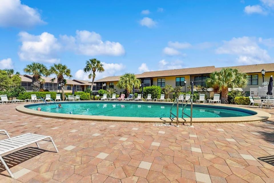 The Palm Collection House in Marco Island