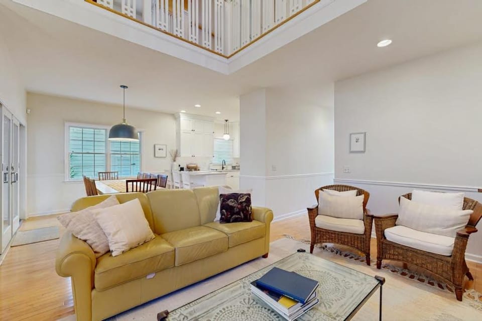 Town of Rehoboth Beach --- 904 Bayard Ave House in Rehoboth Beach