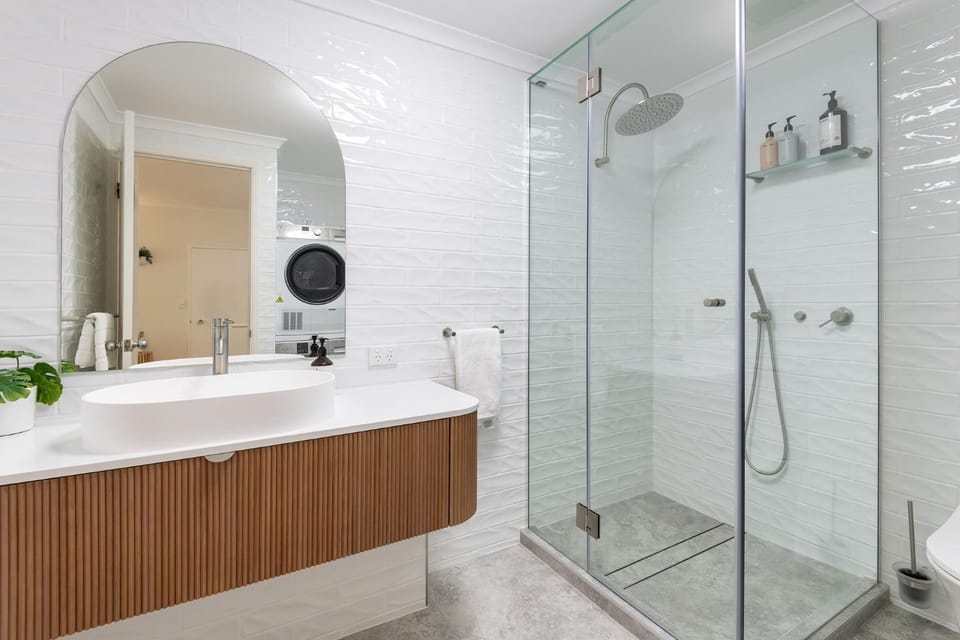 Shower, Bathroom