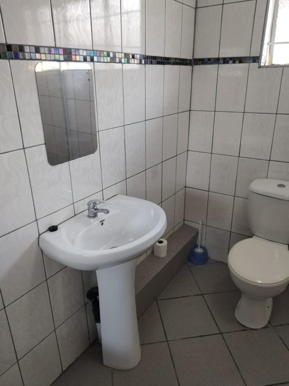 J&J2 Paradise Guesthouse Bed and Breakfast in KwaZulu-Natal