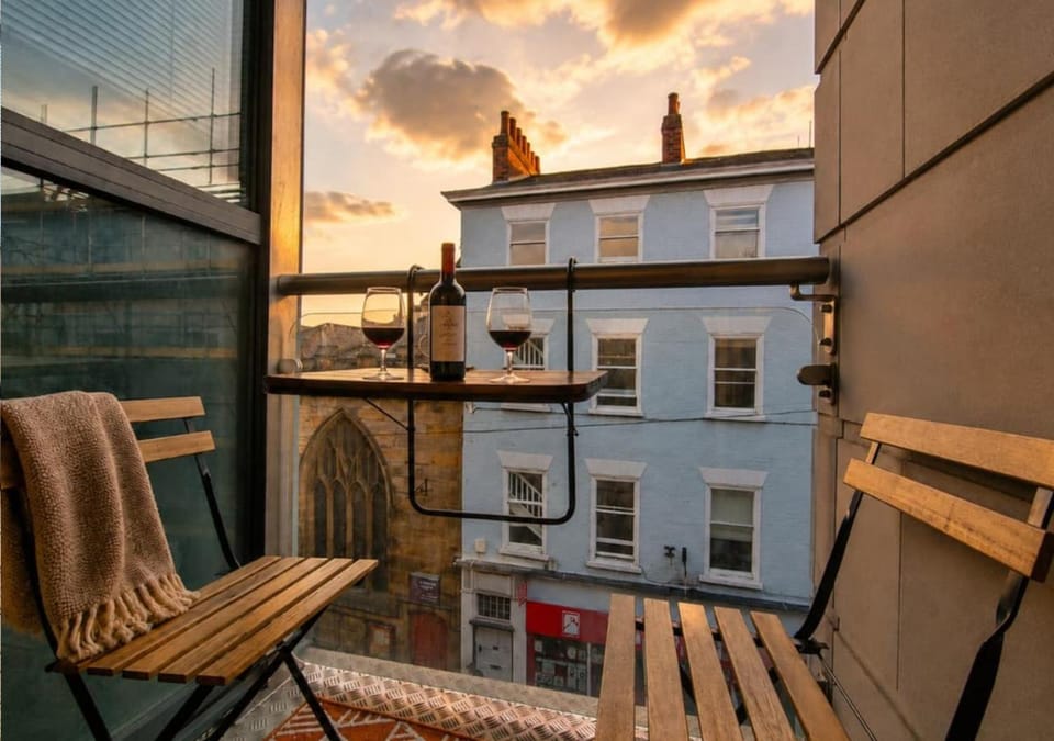 Balcony/Terrace, Balcony/Terrace
