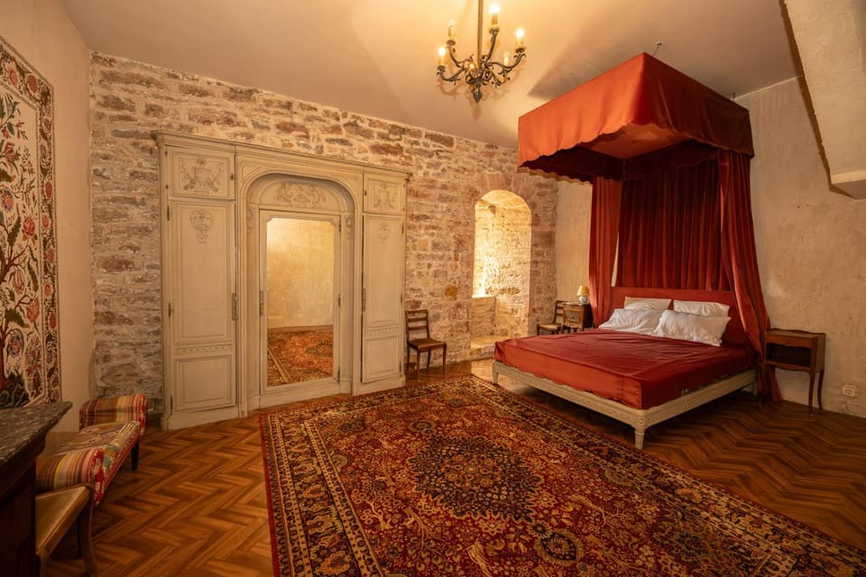 Bed, Photo of the whole room, Bedroom, storage, wardrobe