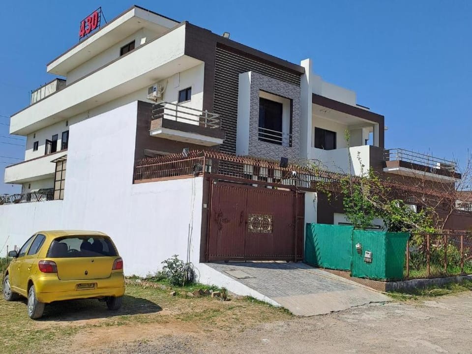 Vacation Home Islamabad House in Islamabad Capital Territory