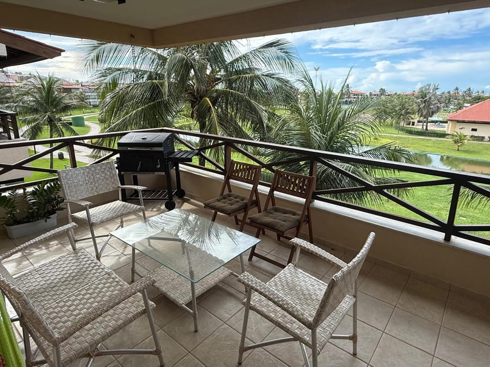 View (from property/room), Balcony/Terrace