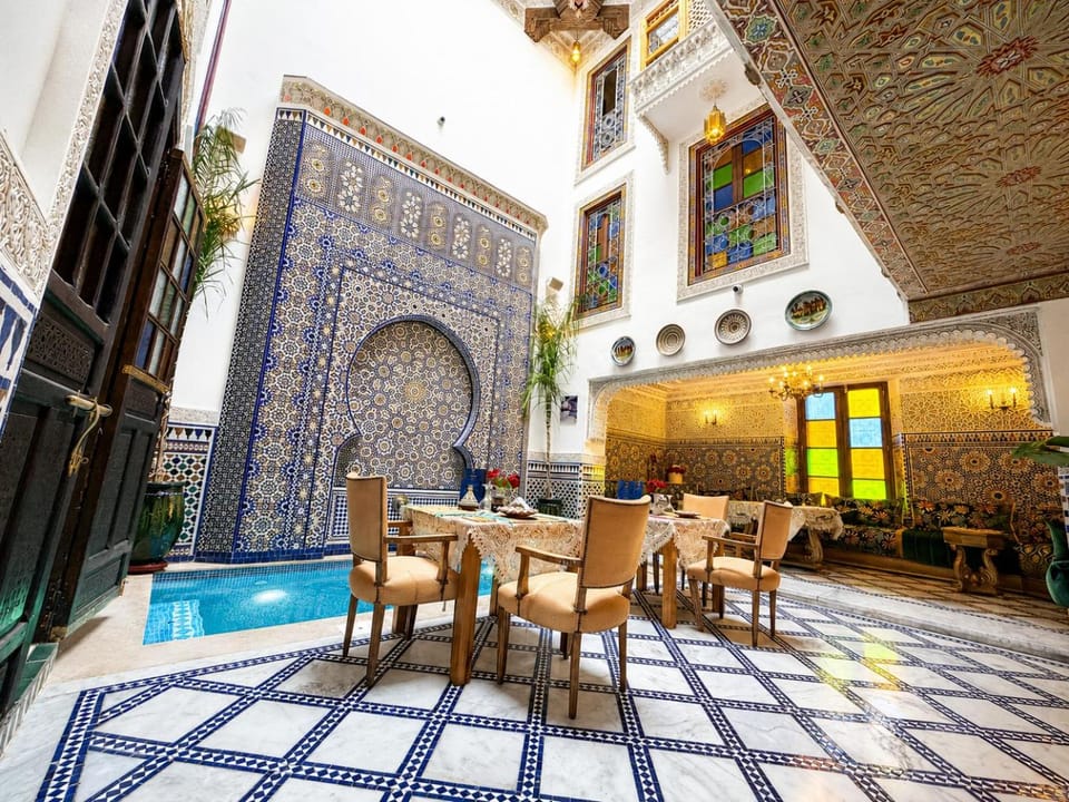 Property building, Swimming pool