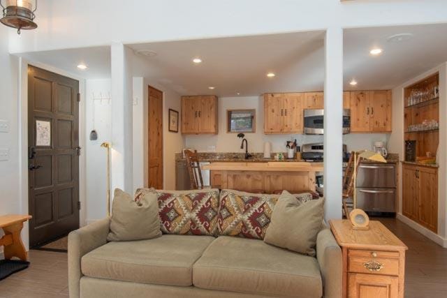 Crestview Condo 18 House in Ketchum