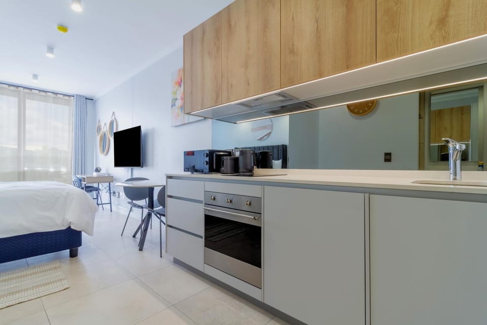 Ellipse Waterfall 4212 Apartment in Sandton