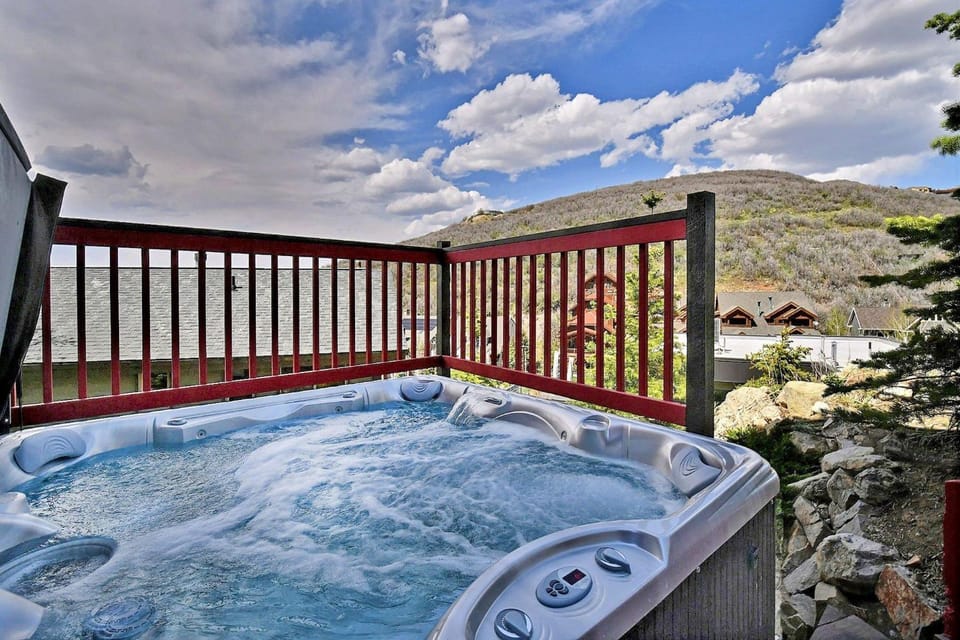Main Street Retreat House in Park City