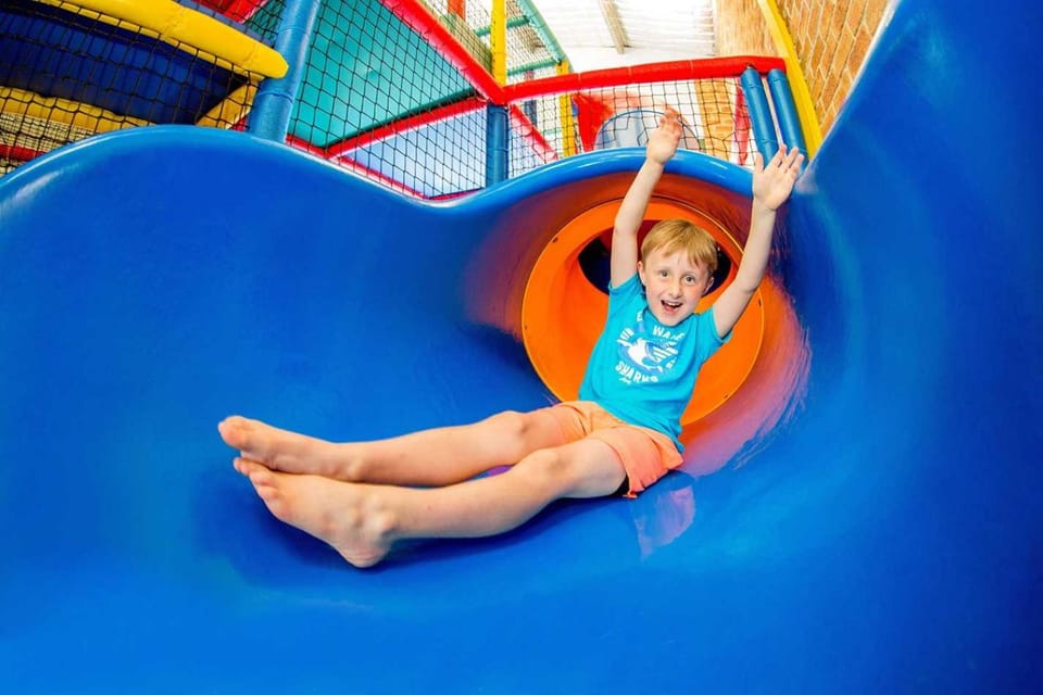 Children play ground, Area and facilities