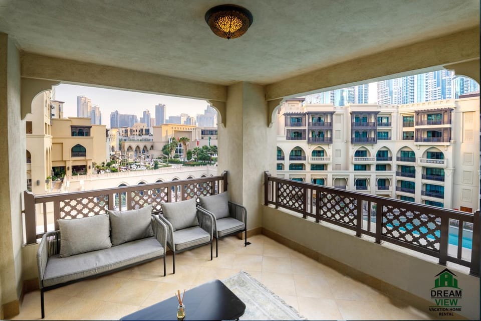 Property building, Patio, Day, View (from property/room), Balcony/Terrace, Living room, Seating area, City view