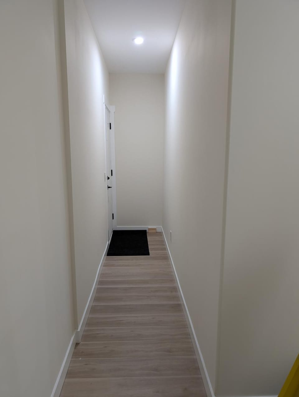 21 Greenwich Common NW Calgary Alberta Apartment in Calgary